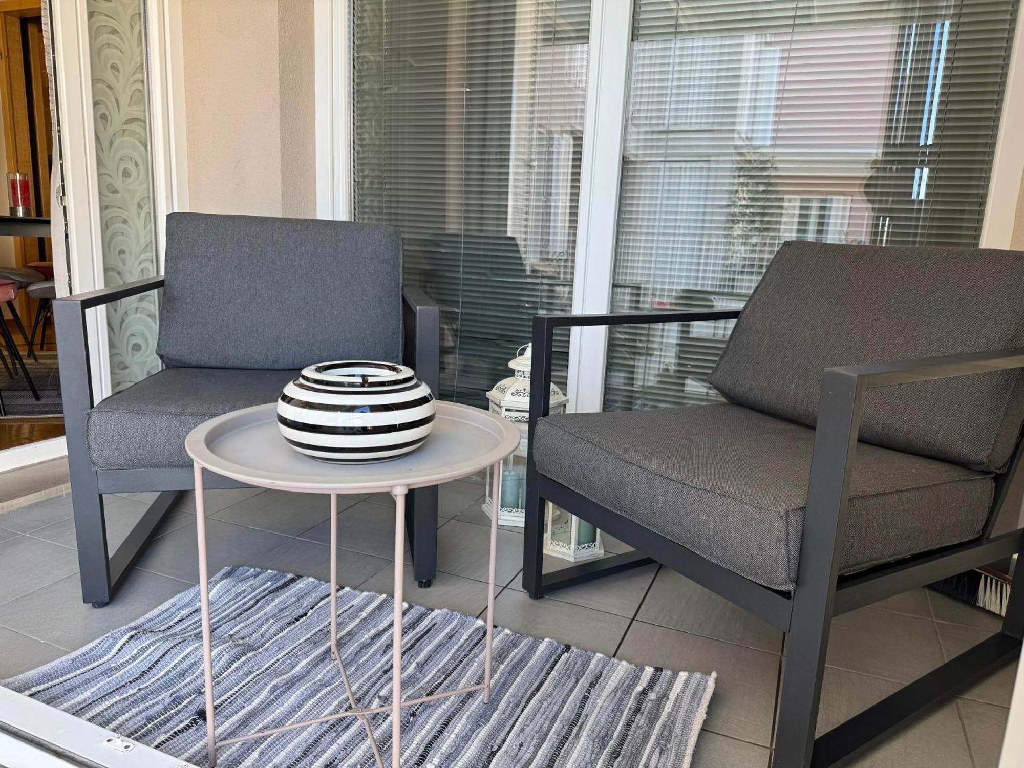 Titanium Apartment Izola Exterior foto