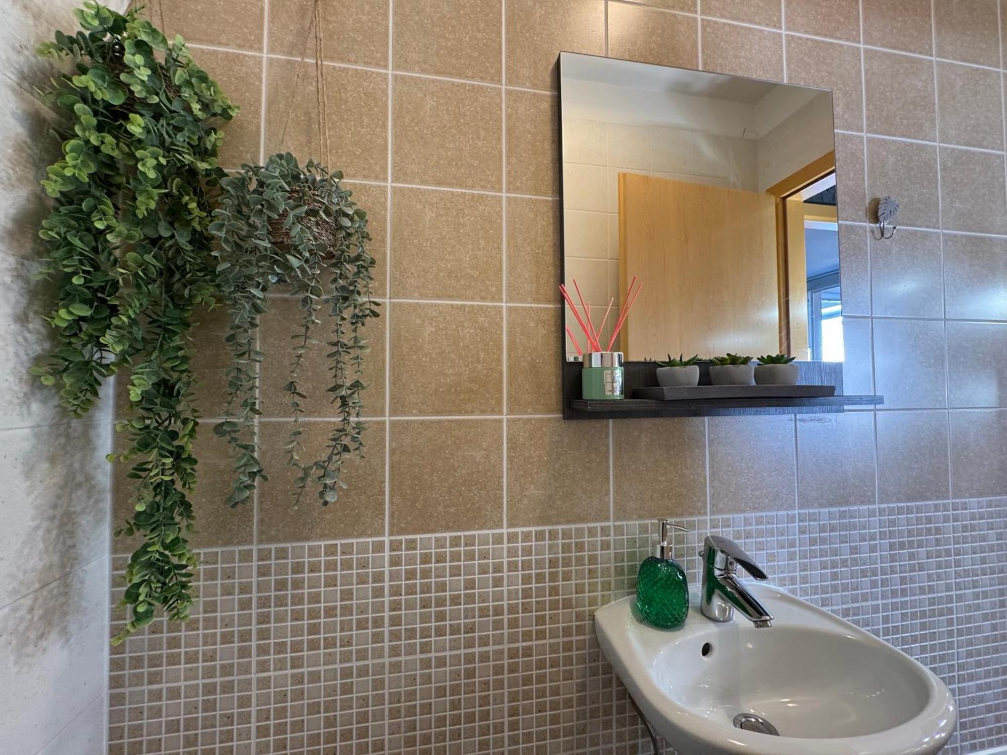 Titanium Apartment Izola Exterior foto